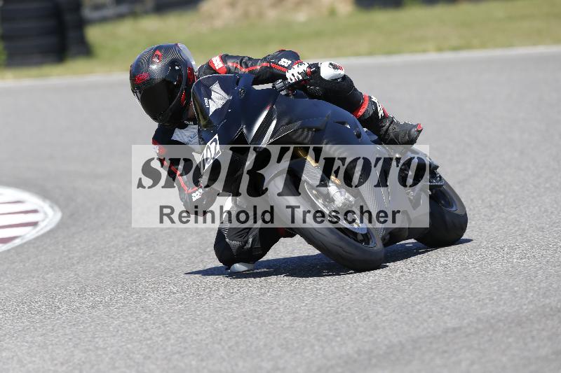 Archiv-2025/48 25.08.2025 Cornu Master School ADR/blau-bleu/102